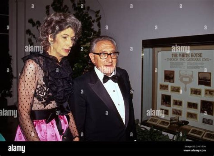 Dr. Kissinger Pays Tribute to Queen Elizabeth II at the Nixon Library