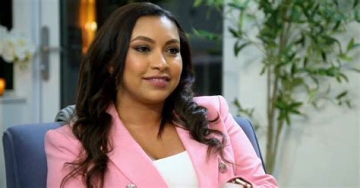 Dr. Pia Holec Is One of the BrandNew Experts on &lsquo;Married at First