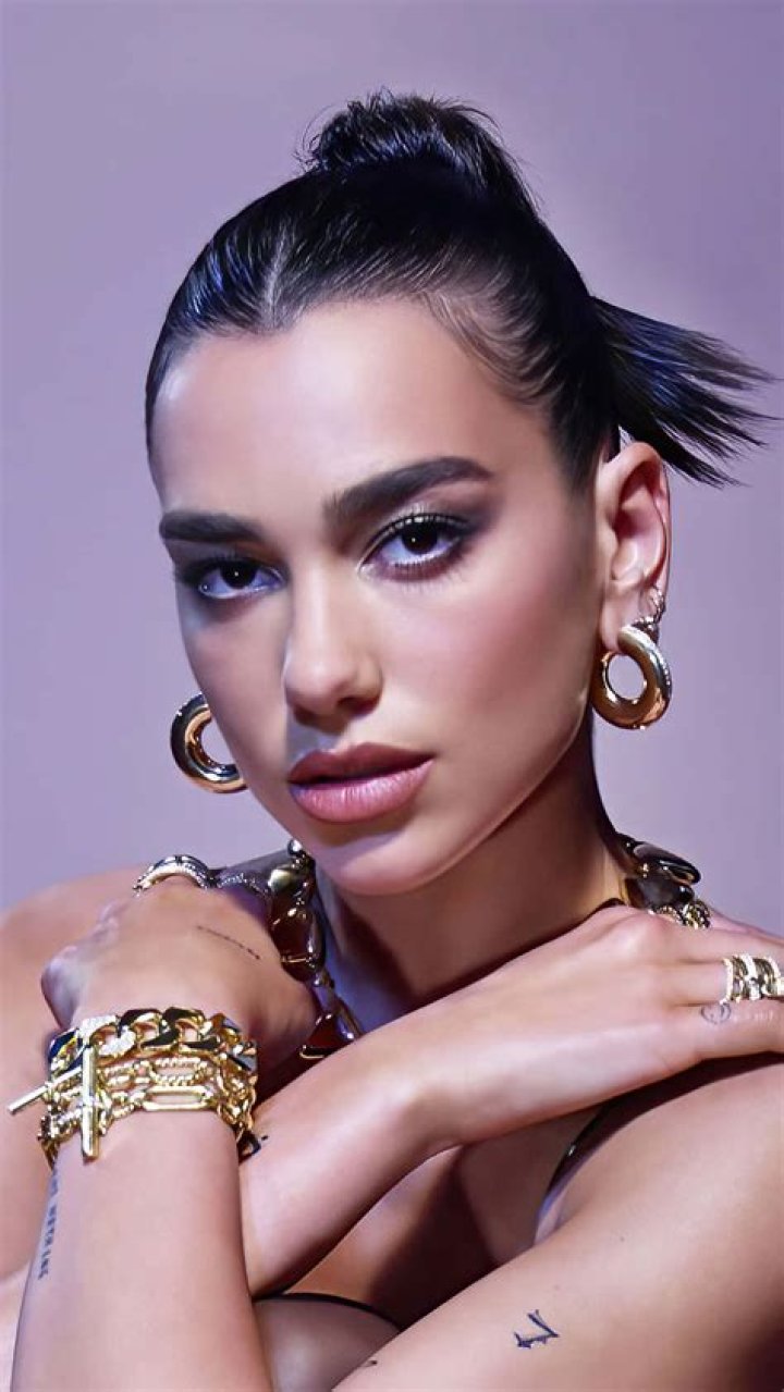 Dua Lipa photo gallery Mini dress, Fashion, Celebs