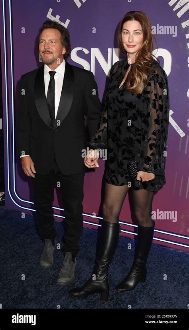 Eddie Vedder&rsquo;s Wife Jill Bids Farewell To Her Father, &lsquo;While He May Not