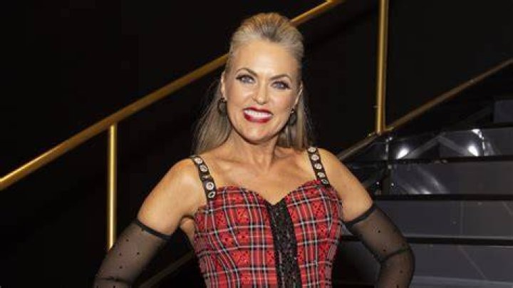 Elaine Hendrix 48 years