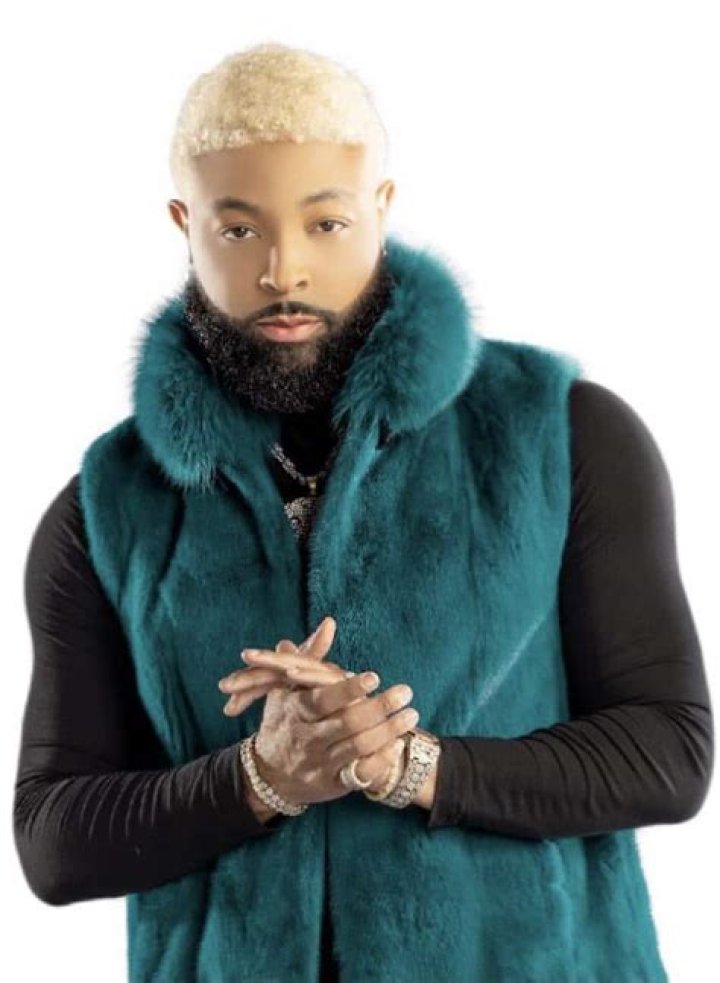 Elijah Connor - Age, Family, Bio ·