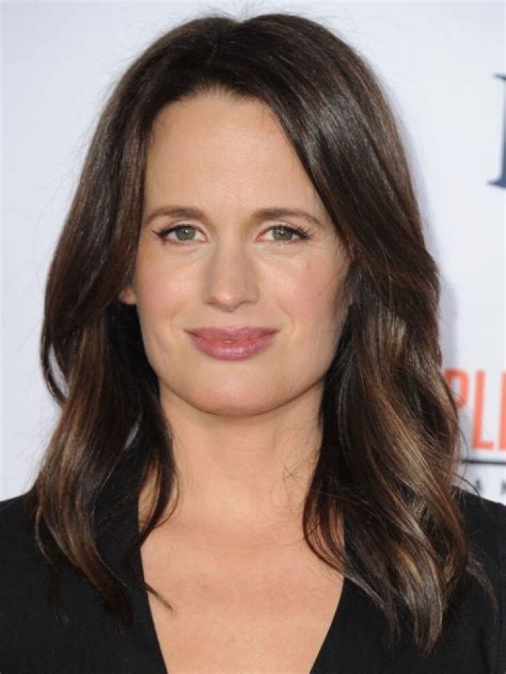 Elizabeth Reaser Biography, Age, Husband, Kids & Net Worth 2023 VCSD