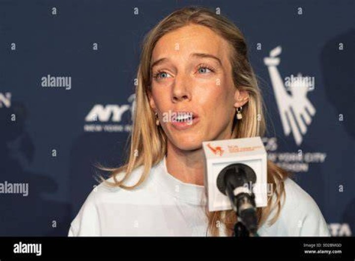 Emily Sisson USA Track & Field