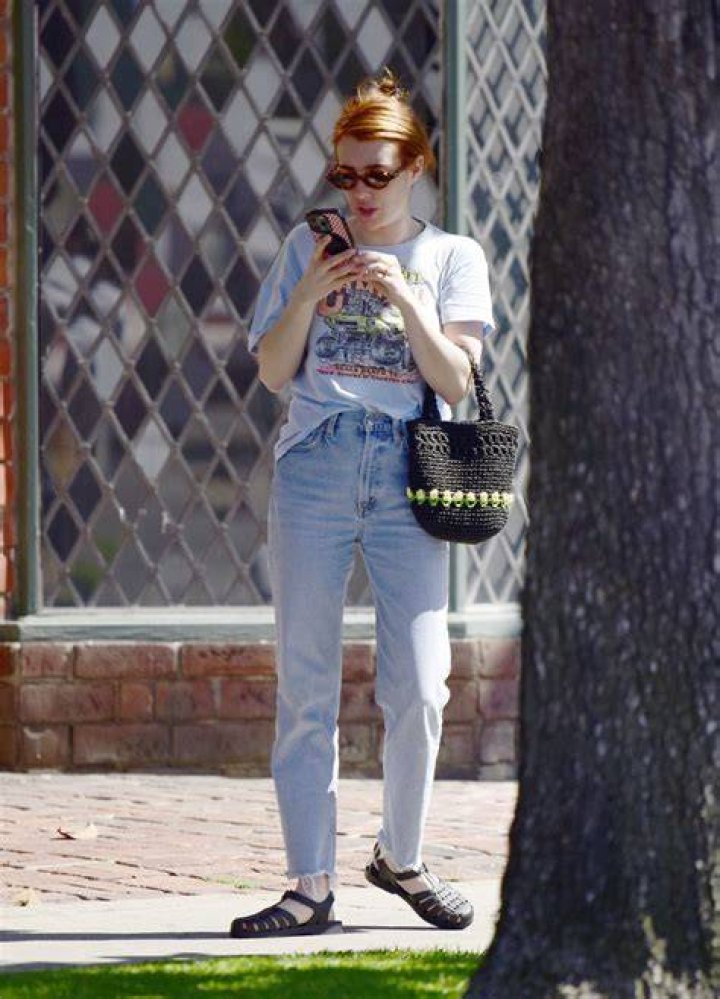 emma roberts shows off her toned body after a gym session in west