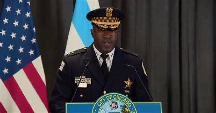 Englewood activists celebrate naming of Larry Snelling as top cop CBS