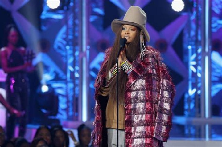 Erykah Badu Announces New Summer Tour! Essence