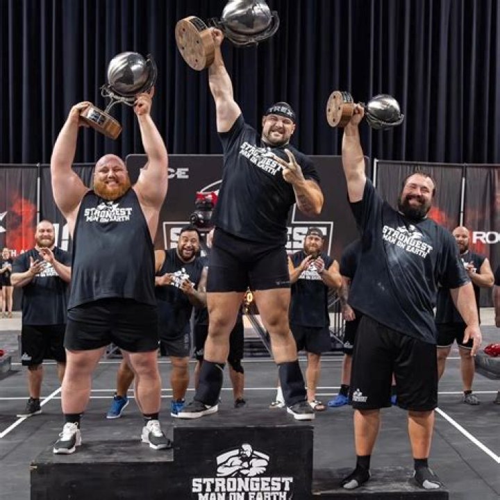 Evan Singleton, TRex, Strongman Beefy men, Bear man muscle, Big muscles