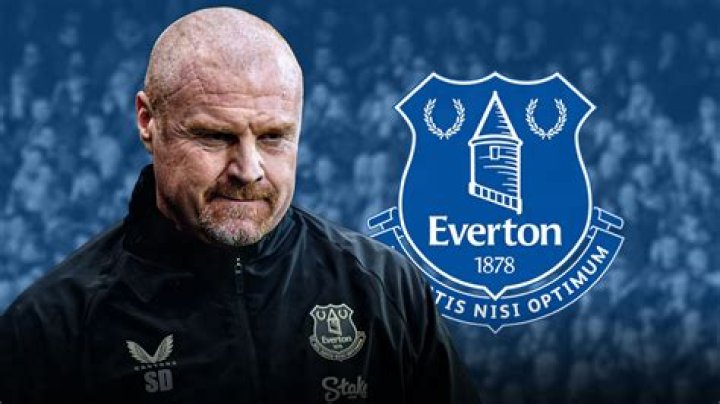 Everton transfer news as Sean Dyche pushes for Youssef Chermiti deal