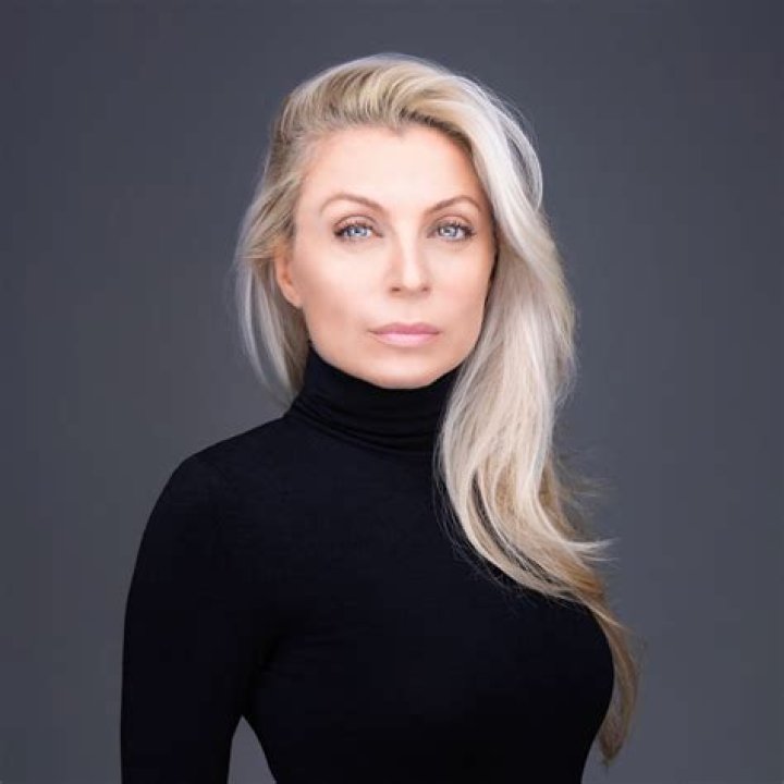 Evy Poumpouras