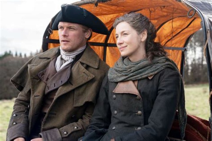 Exclusive Caitriona Balfe & Sam Heughan on choreography and rewards