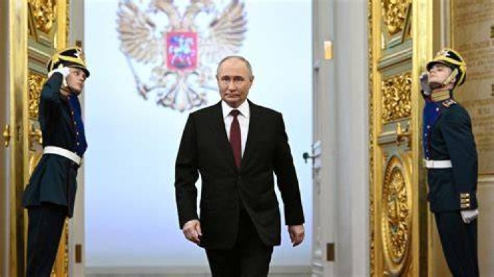 Exploring The Height Of Putin: How Tall Is He?