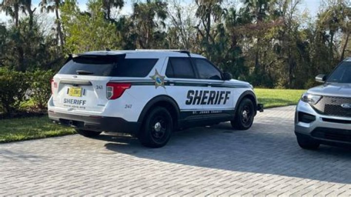 Florida sheriff says arrest is imminent in shooting deaths of three