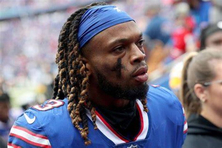 Football World Reacts To Damar Hamlin's Latest Instagram Post