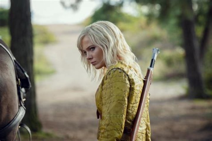 Freya Allan Talks Season Two of The Witcher and More Who What Wear UK