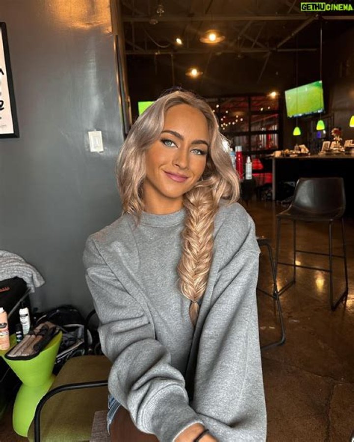 Gabi Butler's Bio, Net Worth, Height, Boyfriend, Career