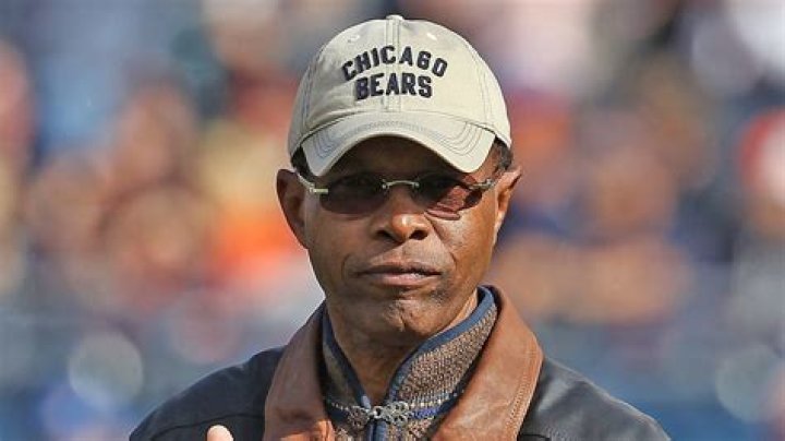 Gale Sayers Traveling to Bears100 Ceremony Despite 'Severe Dementia