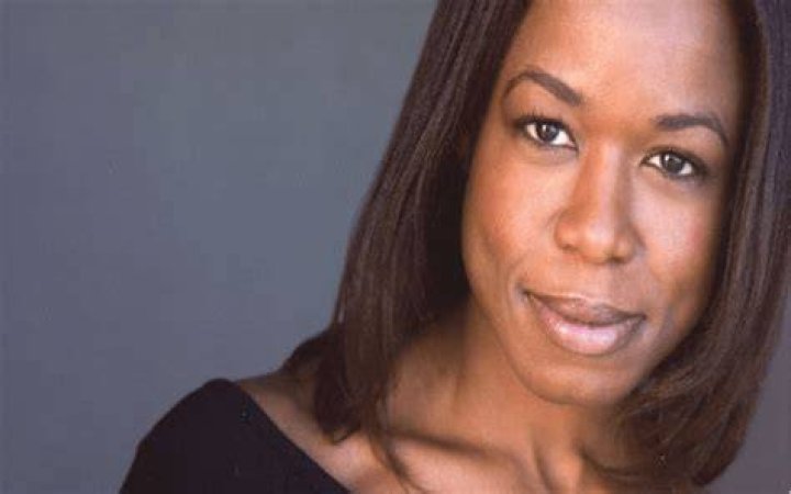 Glance At Life Of An Actress Quincy Tyler Bernstine ·