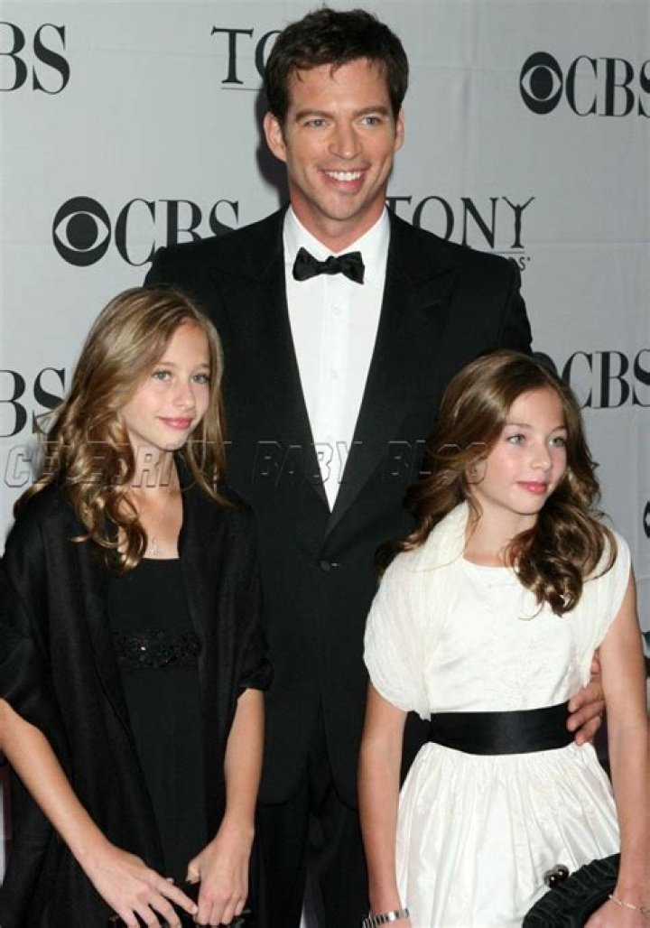 Harry Connick Jr Bio, Wife, Family, Daughters, Age, Net worth, Height