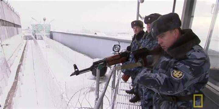 Here's what life is like inside Russia's toughest prison