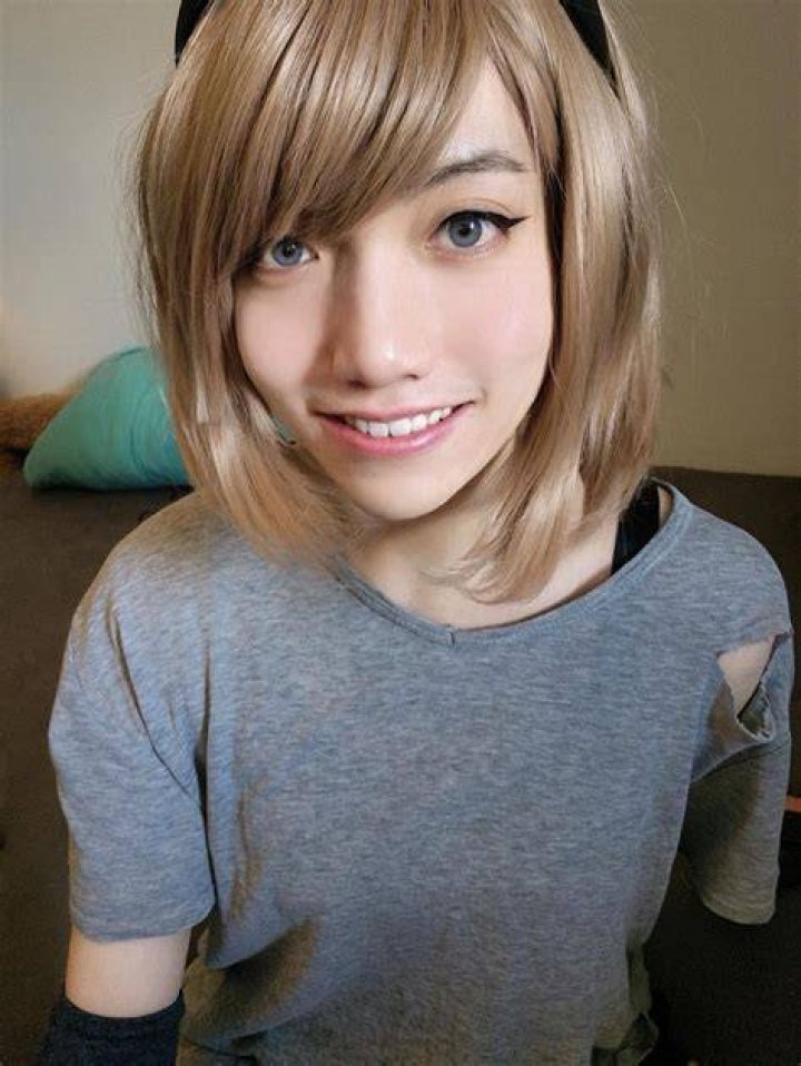 Hiiiii r/femboy
