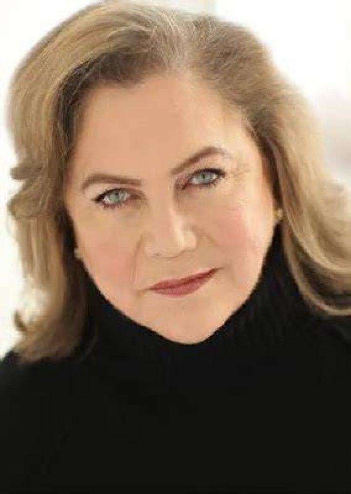 HOLLYWOOD SPY RICHARD ROXBURGH, KATHLEEN TURNER, ANDIE MCDOWELL TO