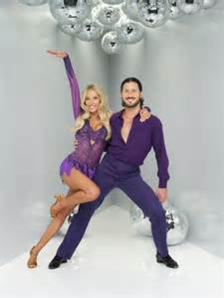 How Much Money Does Valentin Chmerkovskiy Make? Latest Income Salary