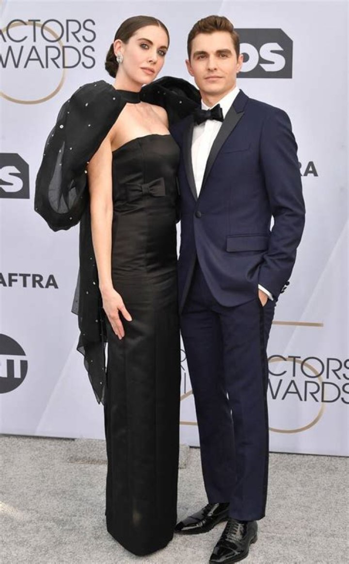 How tall is Dave Franco Super Stars Bio