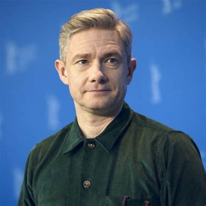 How tall is Martin Freeman