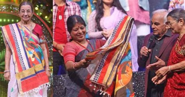 Indian Idol 13 Pyarelal Ramprasad Sharma's Wife Gets Sari As A Gift