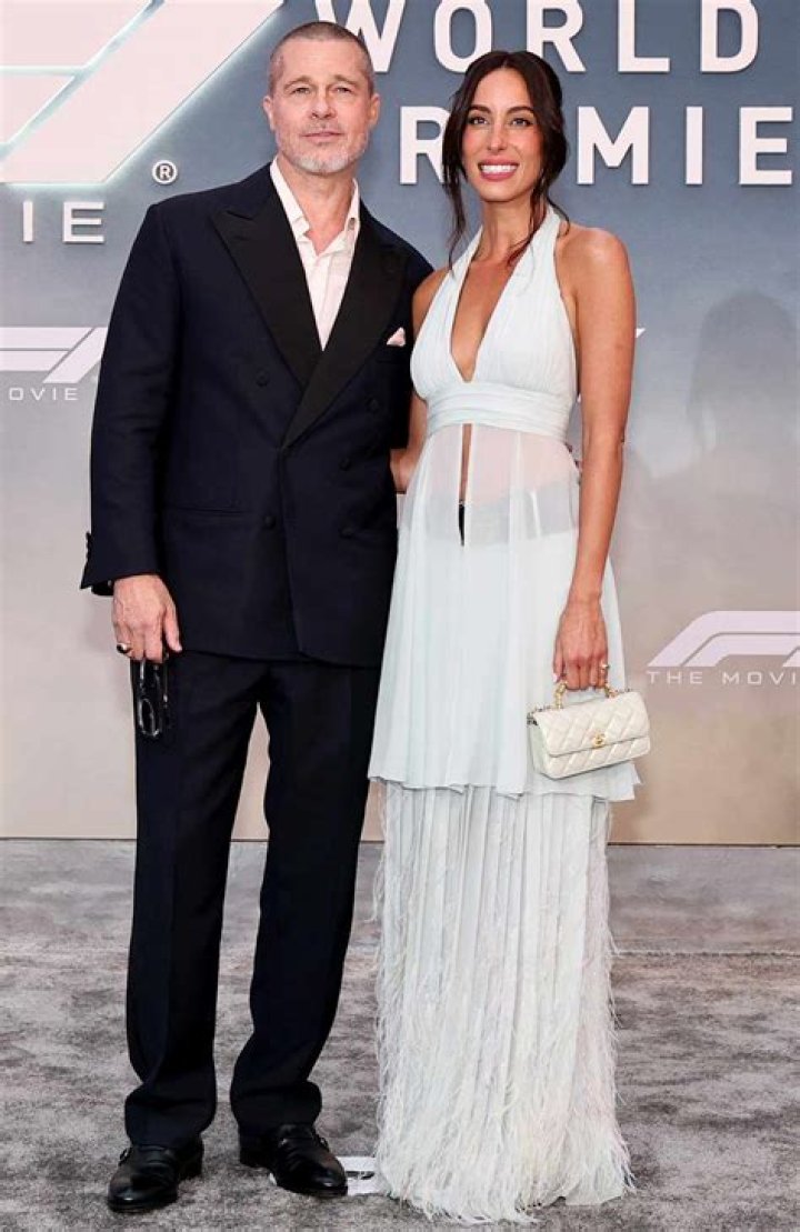 Ines De Ramon - Bio, Facts, Family Life of Paul Wesley's Wife 3 Ines De Ramon American Fitness Enthusiast, Health Coach, and Celebrity Partner