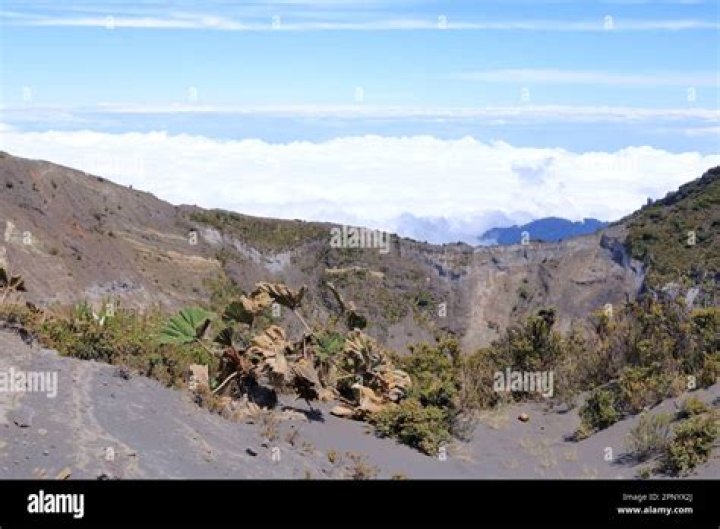 Irazú Volcano National Park