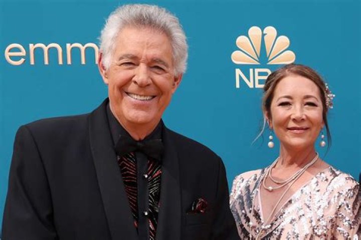 Is Barry Williams Married