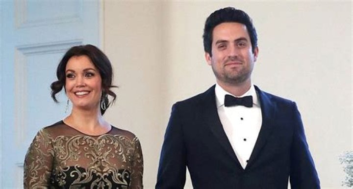 Is Bellamy Young Married to Her Boyfriend, Pedro Segundo?