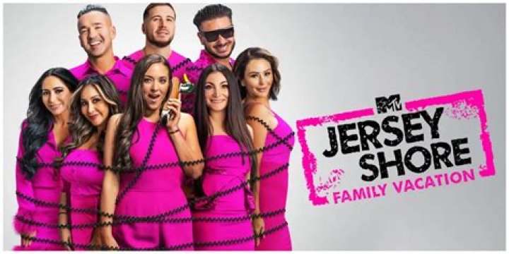 Is Jersey Shore&rsquo;s Angelina Pivarnick Engaged to Vinny Tortorella