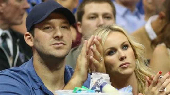 Is Tony Romo Married to Jerry Jones Daughter? TRAN HUNG DAO School