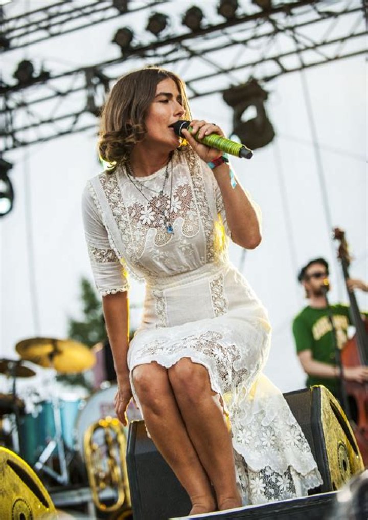 jade castrinos instagram Google Search Edward Sharpe, Bonnaroo, Queen