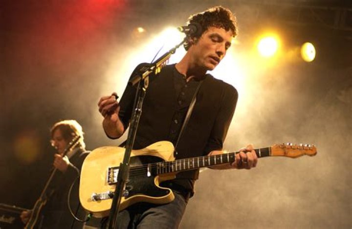 Jakob Dylan Guitarist, Songwriter, Singer Jakob dylan, Dylan, Bob dylan