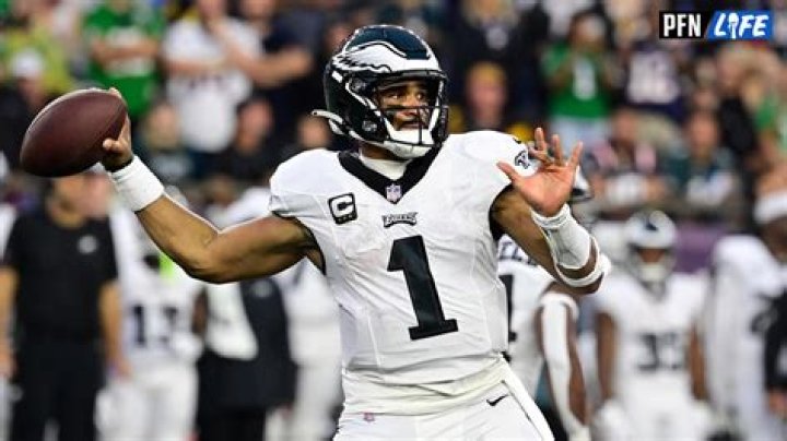 Jalen Hurts 20222 Net Worth, Salary, Records, and Endorsements