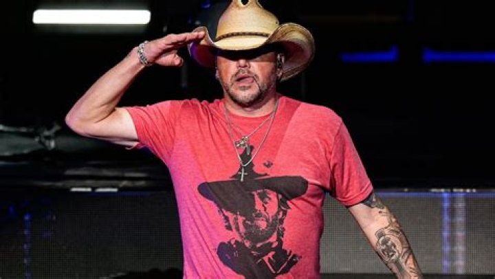 Jason Aldean Biography Facts, Childhood, Family Life & Achievements