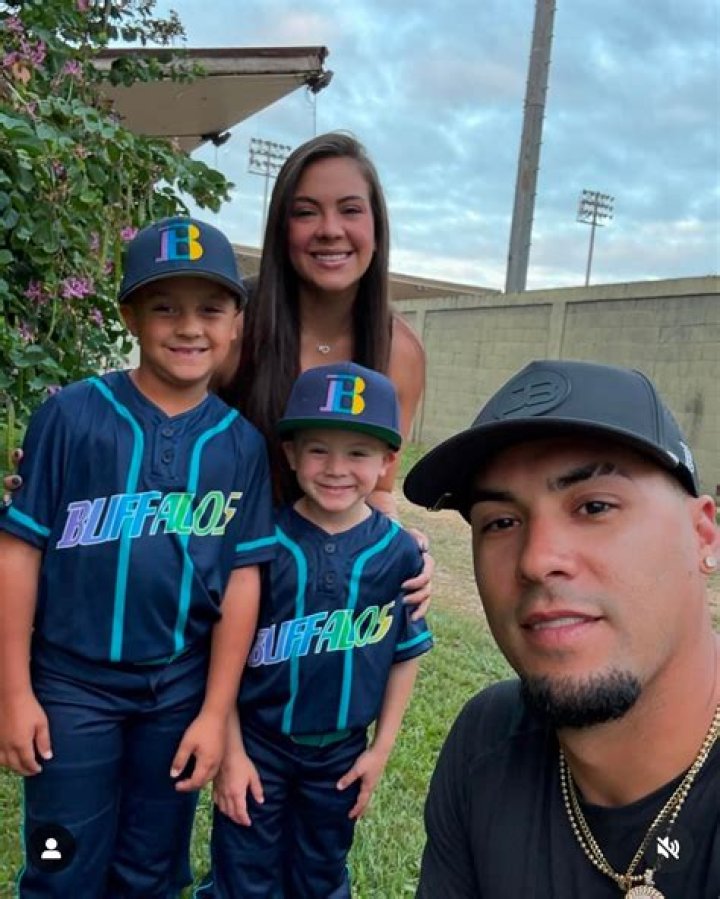 Javier Baez Wife Javier Baez Javy23baez Instagram Photos And Videos
