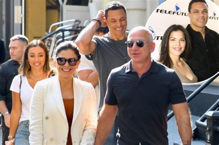 Jeff Bezos, Lauren Sanchez dine with her ex, Tony Gonzalez