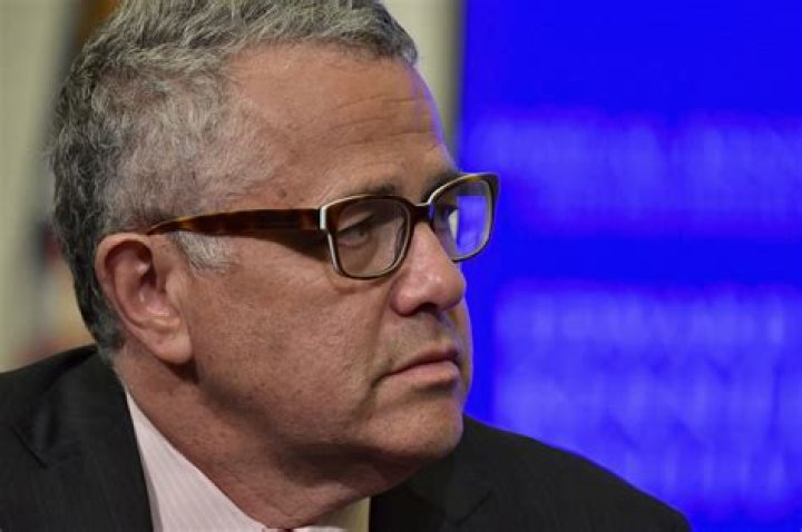 Jeffrey Toobin – Biography, Net, Wife, Affair and Other Facts