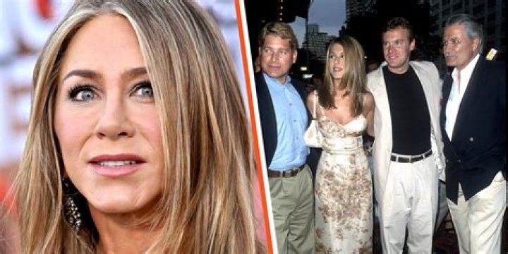 Jennifer Aniston And Her Siblings