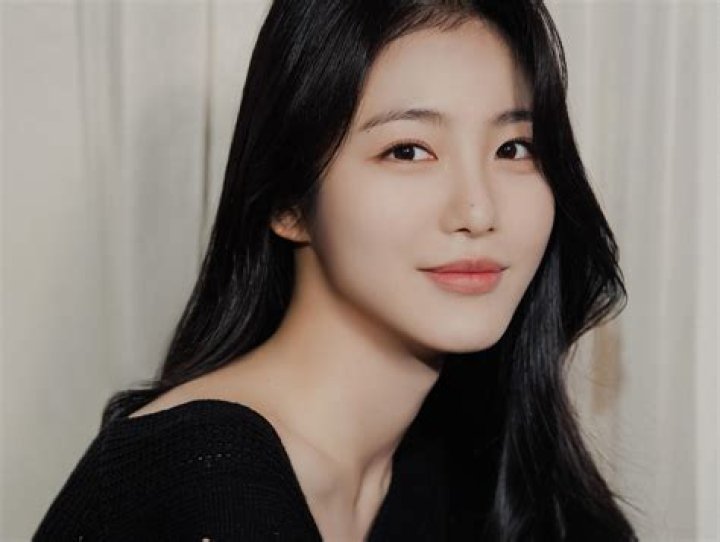 Jeon Sun Hee Suni Wiki &times;ᴋᴘᴏᴘ ɪᴅᴏʟ ʀᴏʟʟ&times; Amino