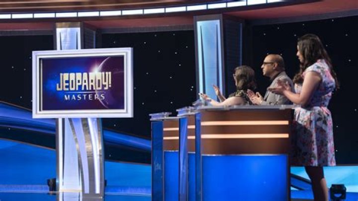 Jeopardy! stars left with Blank Space in their minds as hardcore fans guess final clue