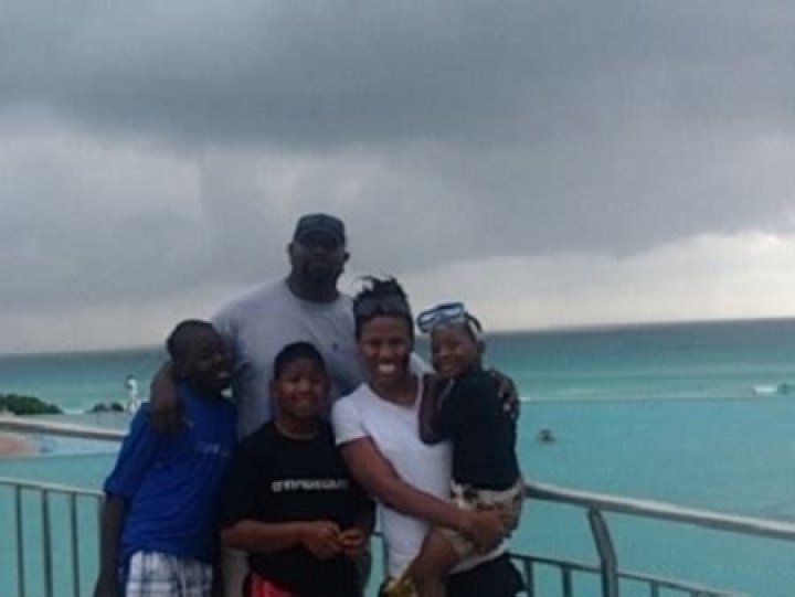 Jerry Shirer Shares a blissful married life with his wife Priscilla Shirer! Know About His Children ·