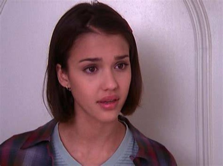 Jessica Matten Biography, Height & Life Story Super Stars Bio
