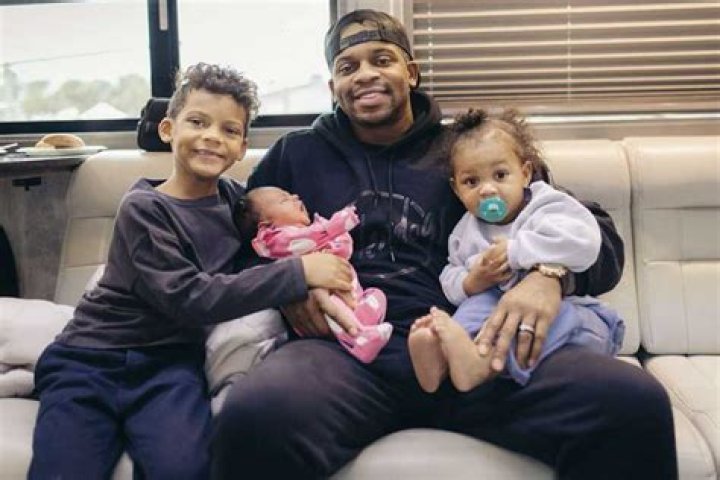 Jimmie Allen net worth and biography [2023]