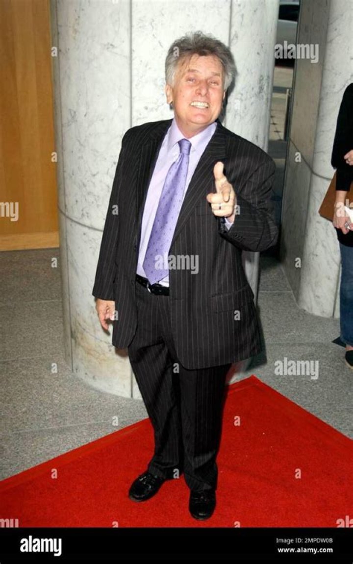Joe Estevez Biography Facts, Childhood, Family Life & Achievements
